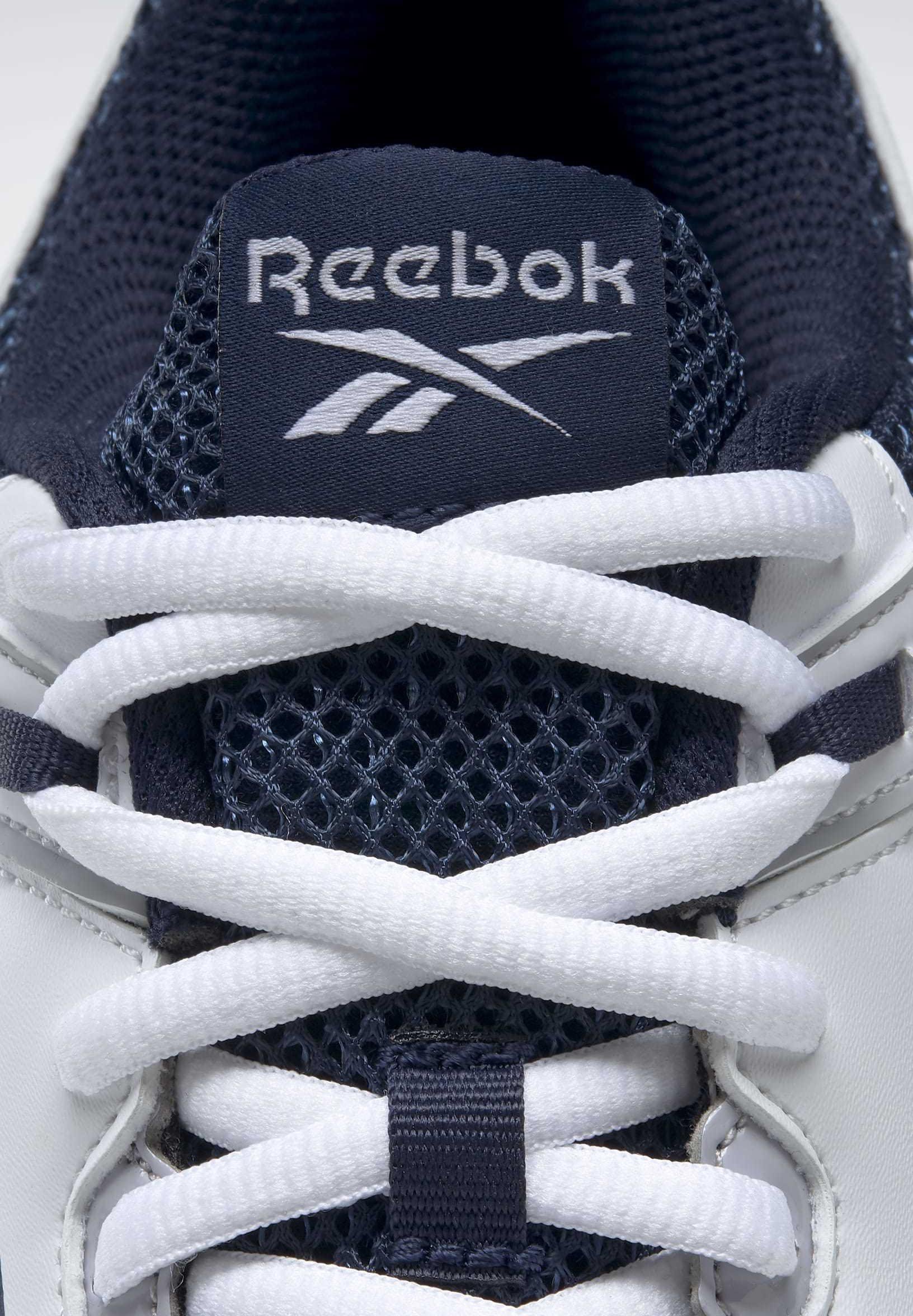 reebok quickchase shoes