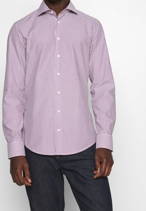 Vapaa-ajan kauluspaita - berry