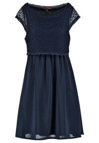 Robe bleu marine avec un bodice en dentelle à manches courtes, une jupe en satin lisse et une coupe décontractée. Le tissu a une texture douce.