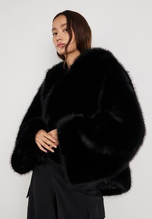 MARA OVERSIZED HOOD  - Jachetă de iarnă - black