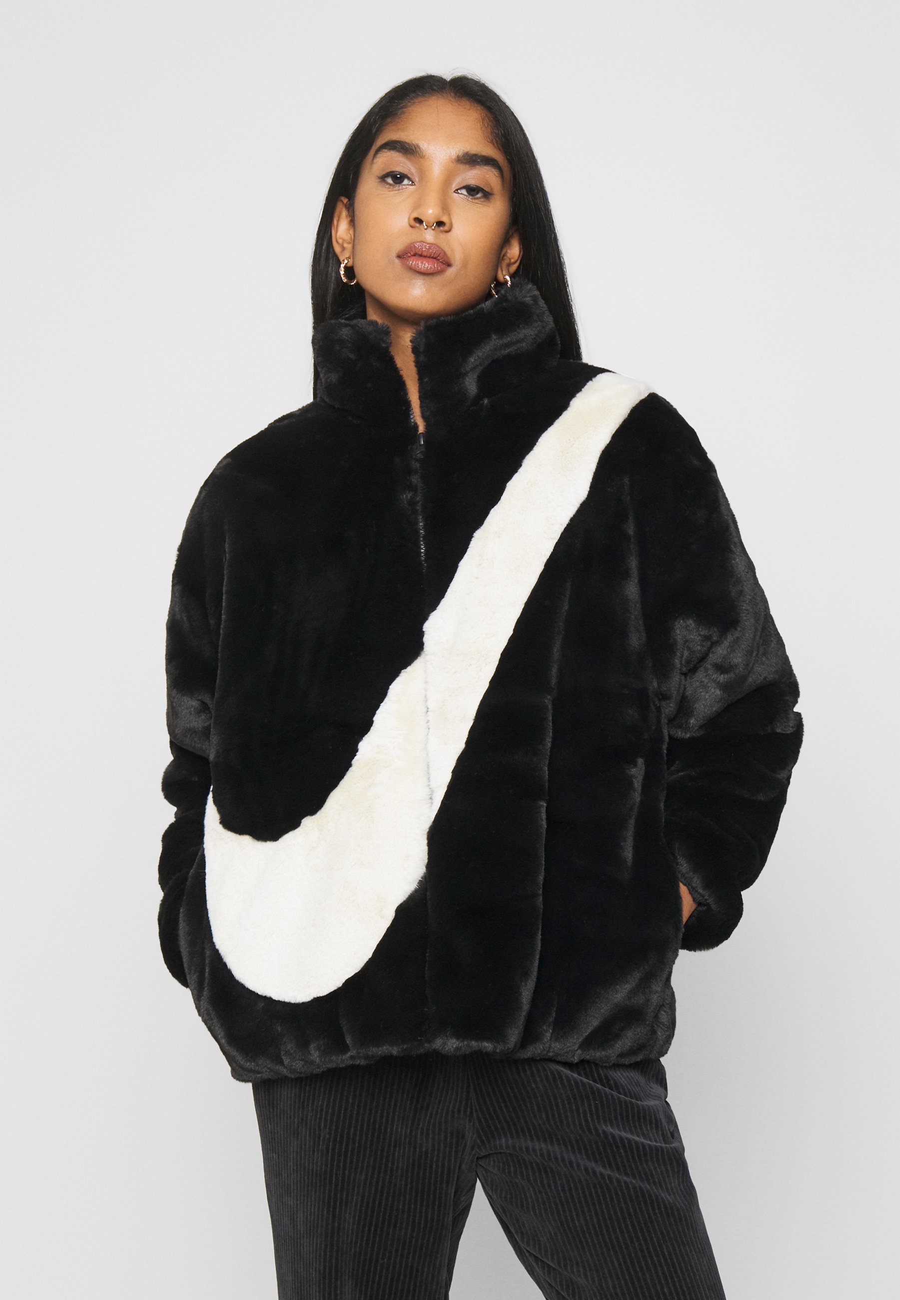 kunstpelz jacke nike