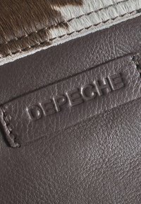 DEPECHE Portacellulare - brown