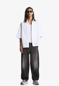 Bershka SKATER - Relaxed fit -farkut - black