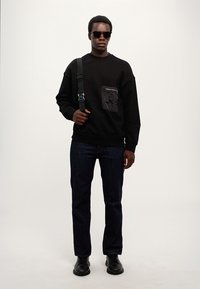 Armani Exchange Mikina - black
