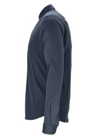 Navy lange mouwen shirt van gladde stof, voorzien van een klassieke kraag en knoopmanchetten, met een recht gesneden zoom en minimale details.