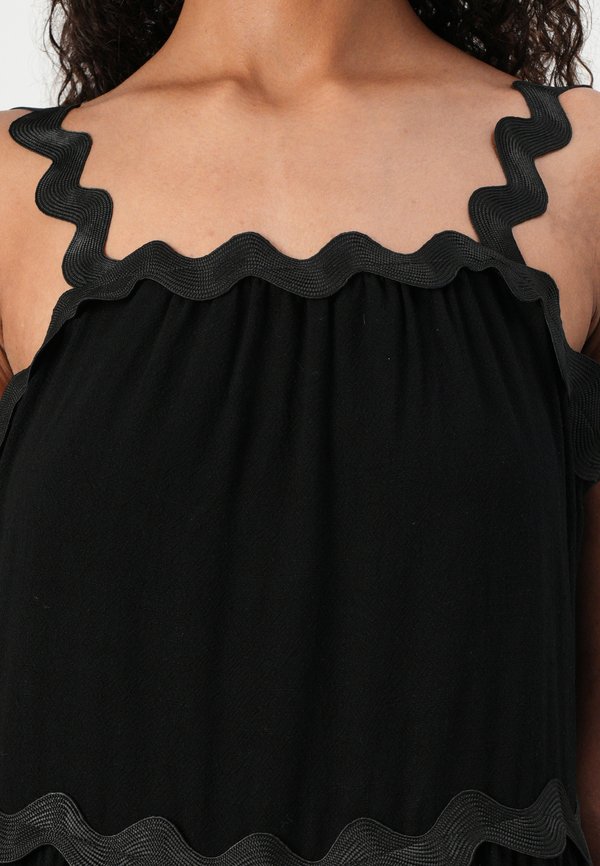 HALEYNA DRESS - Maxi dress3