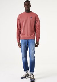 Garcia Sudadera - safflower