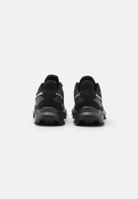 Salomon ALPHACROSS 5 GTX - Chaussures de running - black/peat/sulphur spring