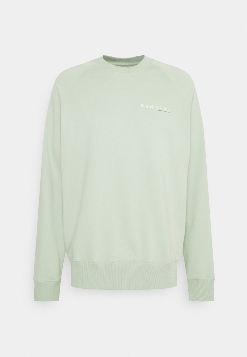 Sweat-shirt vert clair à col rond avec poignets et ourlet côtelés, arborant un petit logo blanc "Scotch & Soda" sur le côté gauche de la poitrine.