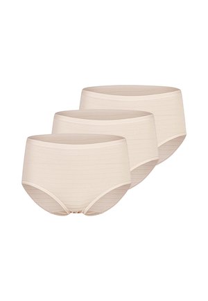 Drei beige Unterhosen aus Baumwolle mit hohem Bund, übereinandergelegt, zeigen die Vorder- und Seitenansicht vor weißem Hintergrund.