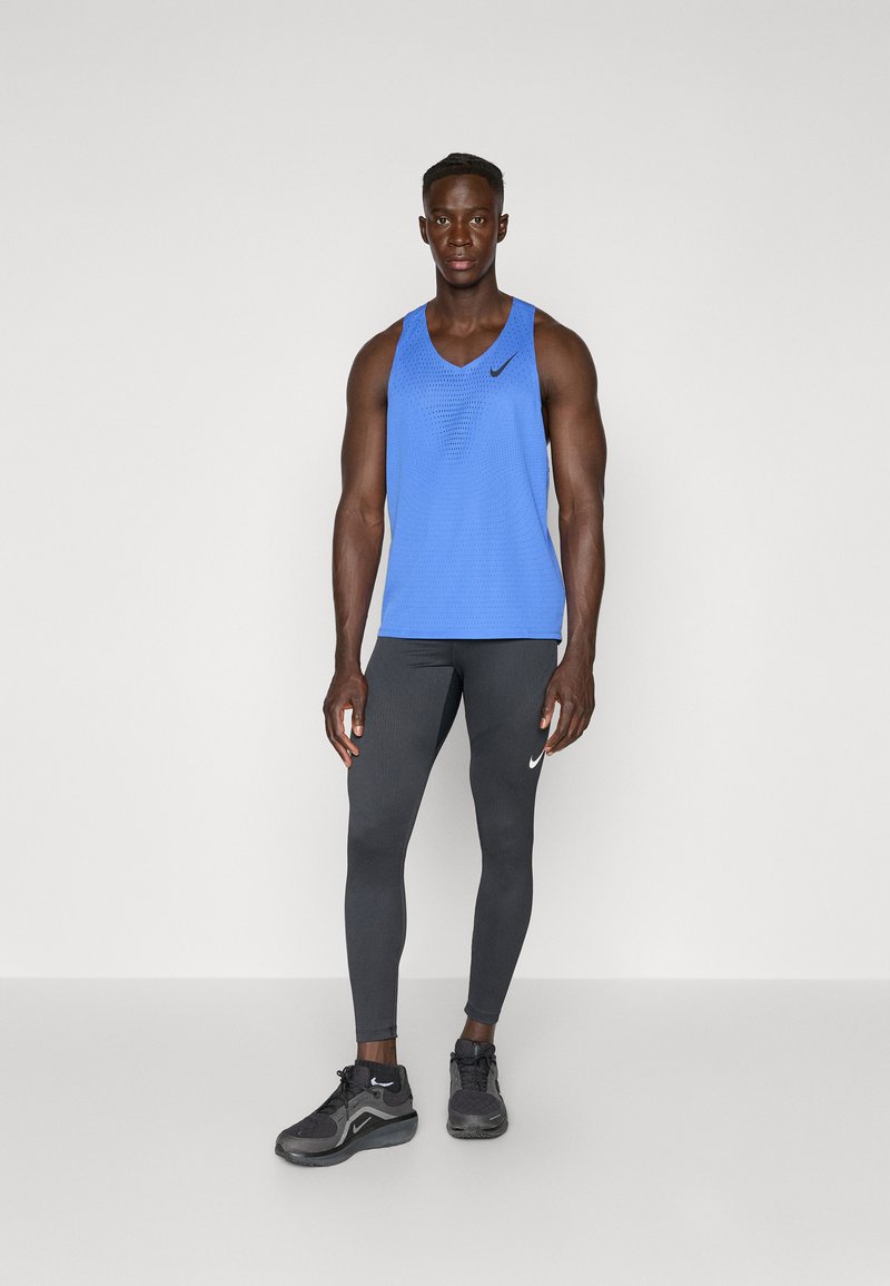 Nike Performance Top blauw