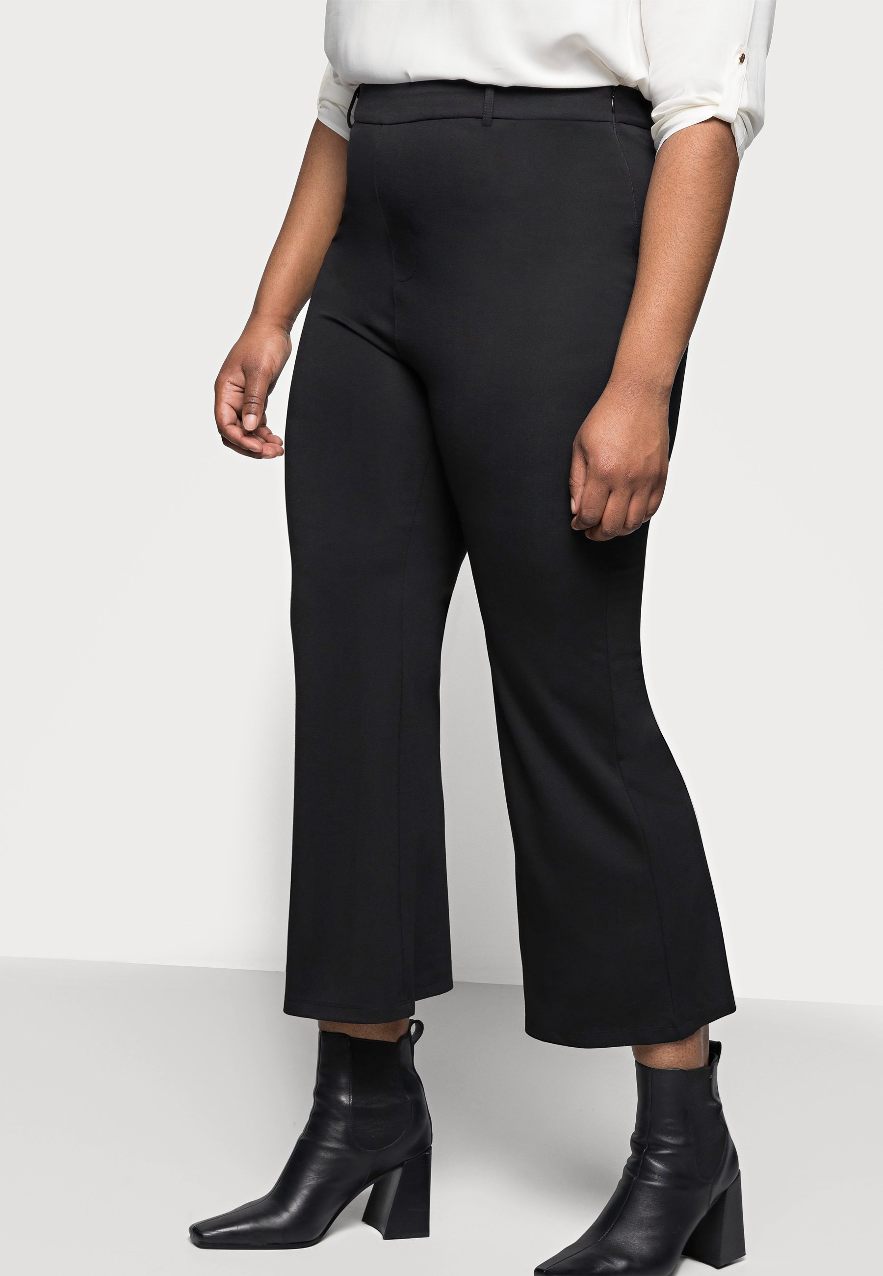 Femme Flared PUNTO trousers - Pantalon classique Femme Flared PUNTO trousers - Pantalon classique