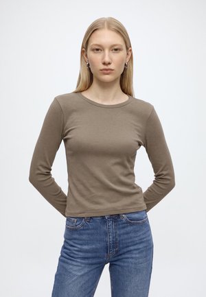Abercrombie & Fitch, SEP2 LS VINTAGE RIB BABY TEE  - Блуза с дълги ръкави - brown