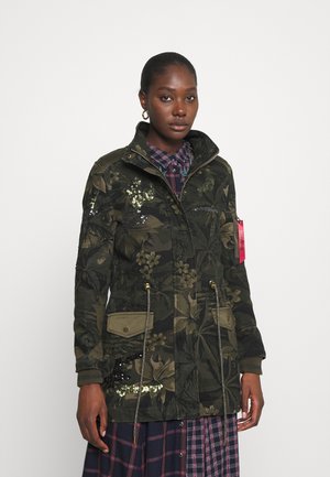 CHAQ WAKE - Parka - caqui