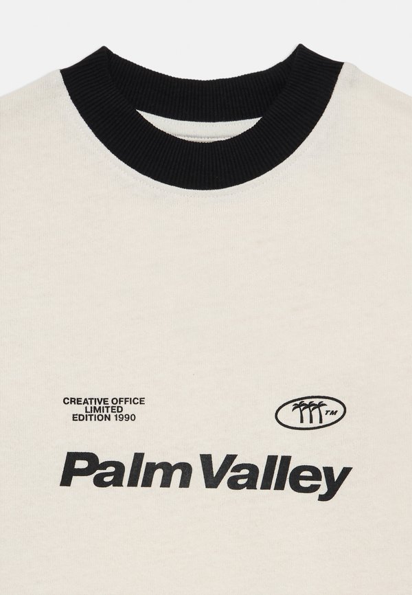 JCORETREAT CONTRAST TEE CREW - Print T-shirt - cloud dancer2