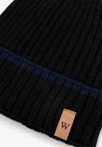 WITTCHEN Muts - black