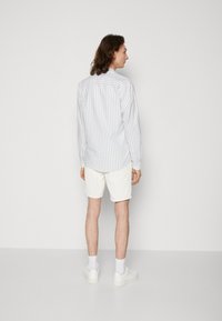 Only & Sons ONSALVARO STRIPE - Skjorter - duck green