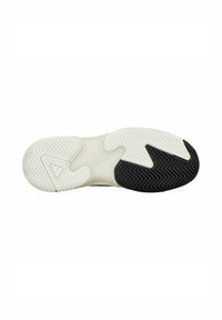 Suela de zapato con una base de goma blanca que presenta un patrón de relieve en espiga y acentos negros, textura suave y forma contorneada.
