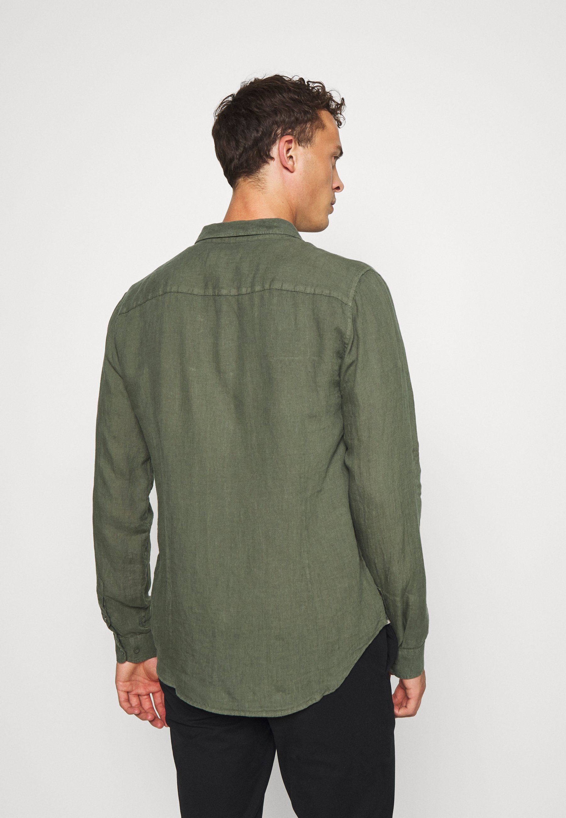 Pier One Skjorte olive Zalando.no Pier One Skjorte olive Zalando.no