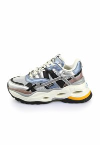 Blue Buffalo Plaid Men's Sneakers main image 0