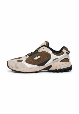 MIXED TEXTURE CLEAT - Baskets basses - drifty dunes