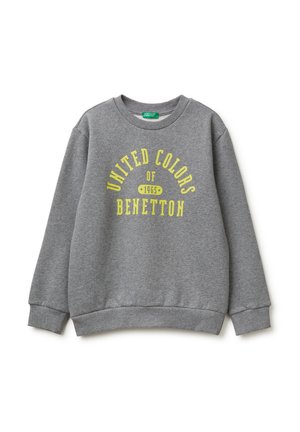 - Bluza