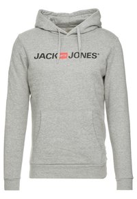 Felpa grigia con cappuccio, realizzata in un materiale misto cotone, dotata di una tasca frontale a canguro, cappuccio con cordino e logo "JACK & JONES" in nero sul petto.