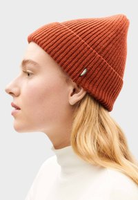 Thinking Mu Muts - light brown