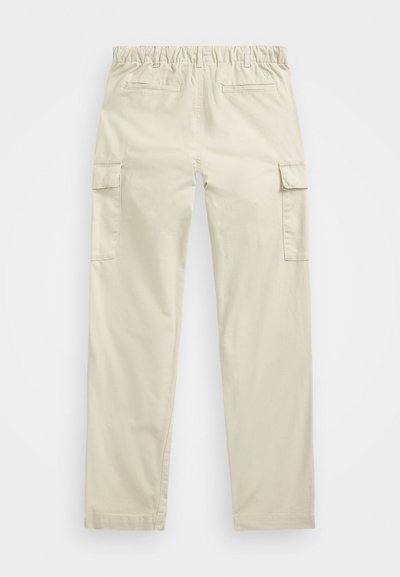 Polo Ralph Lauren STRETCH CHINO CARGO TROUSER - Calças cargo - classic stone