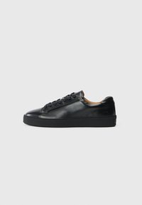 SALAS - Športni copati - black