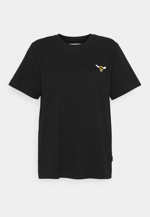 Zwart katoenen T-shirt met korte mouwen, een ronde hals en een klein geborduurd bijenmotief op de linkerborst. Eenvoudige en casual pasvorm.