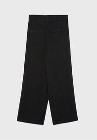Zwarte wijde broek gemaakt van textuurstof, met een hoge tailleband en twee achterzakken. Klassiek, minimalistisch ontwerp.