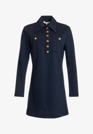 Robe bleu marine à manches longues avec grand col, boutons dorés sur le devant et deux poches poitrine, chacune avec un bouton doré.