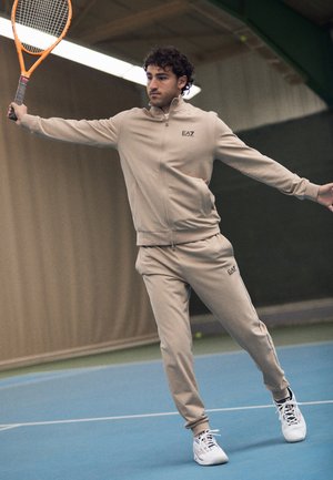 TRAIN CORE ID TRACK SUIT - Trenirka - cobblestone
