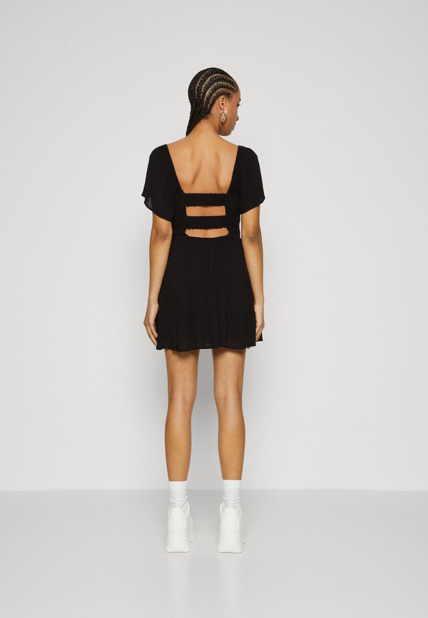 Open Back Channeled Skort Dress - Day dress2