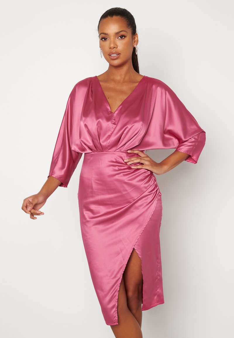 Bubbleroom WRAP SATIN MIDI DRESS - Pouzdrové šaty - pink