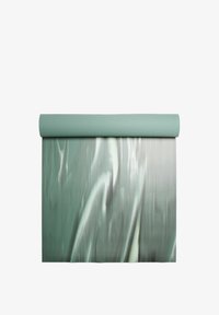 Valitud, crater blue mint breeze sea mist dark forest rainforest green crater blue