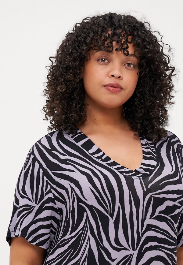 CARFYRLA LIFE - Jersey dress - alloy3