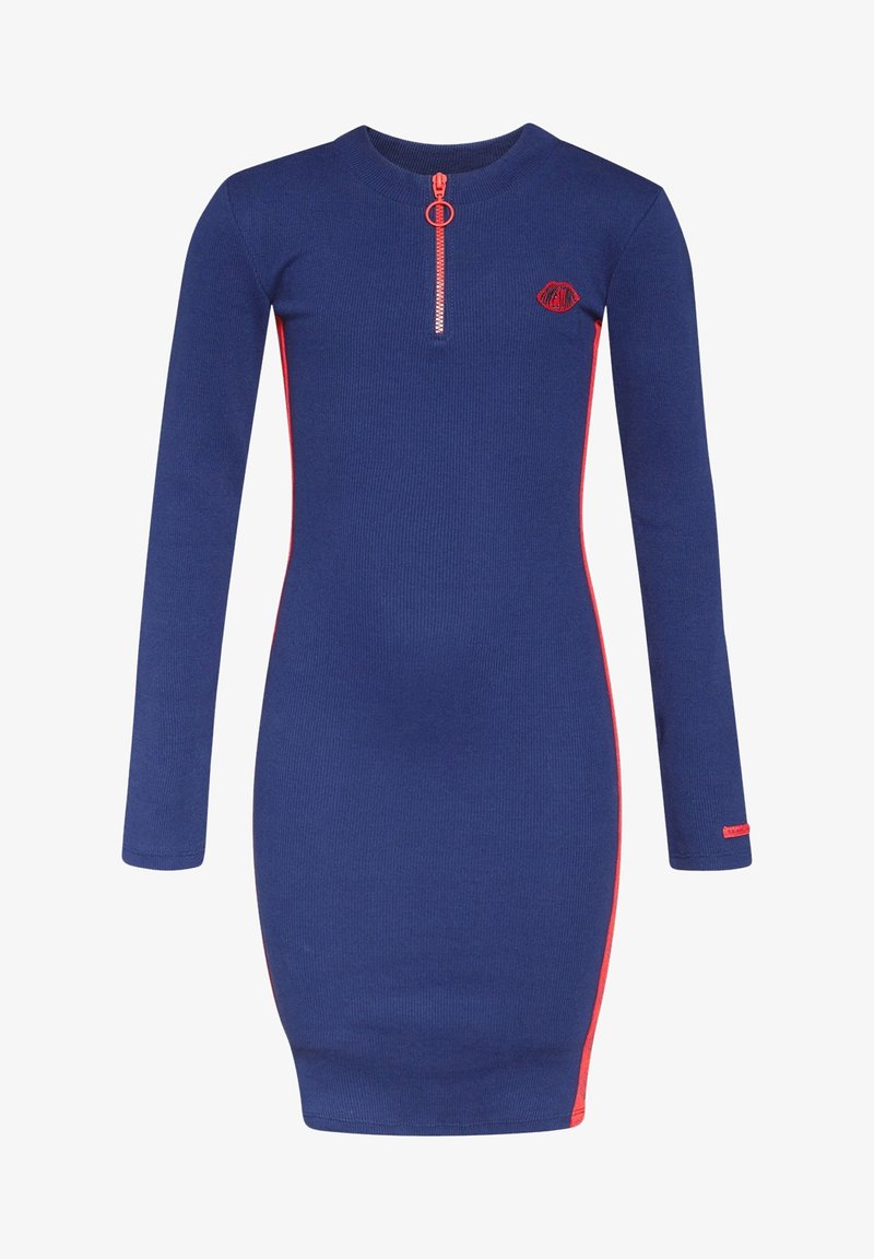 Robe moulante bleu marine à manches longues avec bandes latérales rouges, demi-fermeture éclair rouge à tirette ronde, et petit logo rouge brodé sur la poitrine.