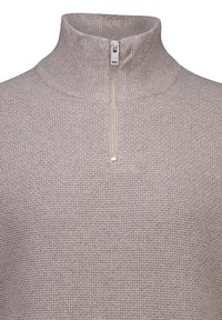 Hellbeige strukturierter Pullover mit hohem Kragen und halbem Reißverschluss. Der Stoff weist ein dezentes, gewebtes Muster auf.