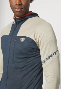 Dynafit SPEED HOODED - Fleecejakke - rock khaki
