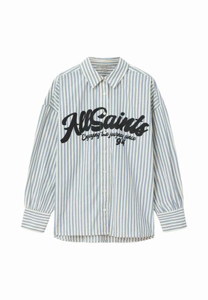Gestreept overhemd met knopen in lichtblauw en wit. Heeft lange mouwen, een kraag en een groot zwart grafisch logo op de voorkant.