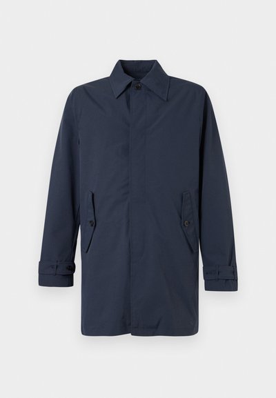 Μπλε σκούρο παλτό από ύφασμα με λεία υφή, που διαθέτει γιακά, μπροστινό μ έρος με κουμπιά, δύο πλευρικές τσέπες και λεπτομέρειες στους μανσέτες.
