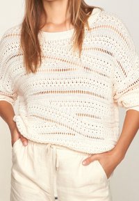 Maison 123 Stickad tröja - beige