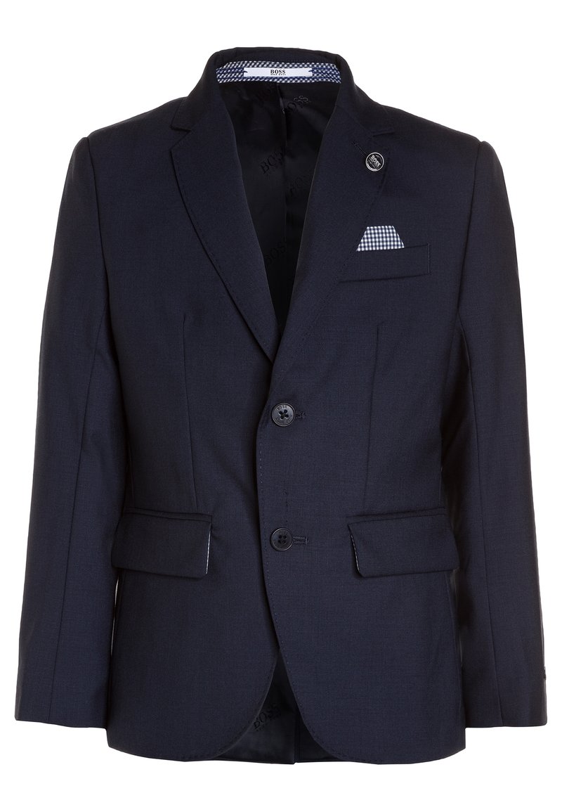 Ciemnoniema marynarka o dopasowanym kroju, z klapami, z zamykaniem na jeden guzik i detalem w postaci kratkowanej poszetki. Wykończenie z teksturowanej tkaniny.
