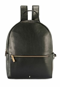 Czarny skórzany plecak o zaokrąglonym designie, z przednim złotym zamkiem błyskawicznym i podwójnymi ramiączkami. Teksturalne wykończenie z dyskretnym logo.