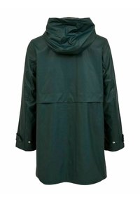 Mörkgrön vattentät jacka med huva, långa ärmar och tryckknappsdetaljer. Har en bakventil och en slät yta.