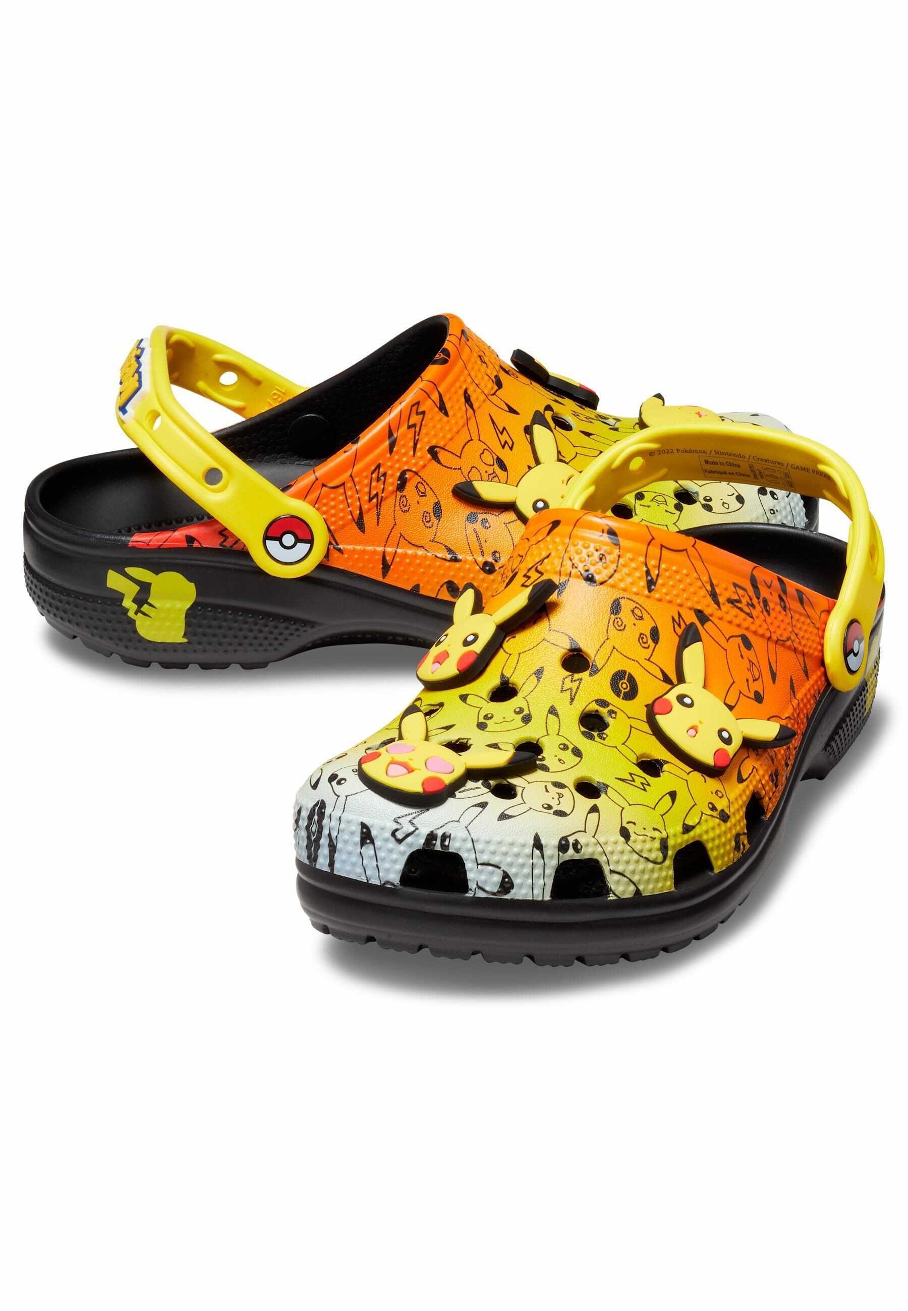 Crocs CLASSIC POKEMON CLOG - Muiltjes - black/multi/meerkleurig - Zalando.nl