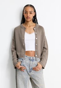 PULL&BEAR - BUTTONED - Gilet - dark brown Image miniature 1