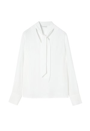 Blouse blanche avec un col noué, des manches longues et un tissu légèrement texturé. Présente un design minimaliste et une coupe décontractée.